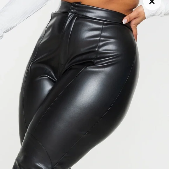 Plus leather Black PU Stitch Detail Straight Leg Pants never worn - Picture 4 of 5